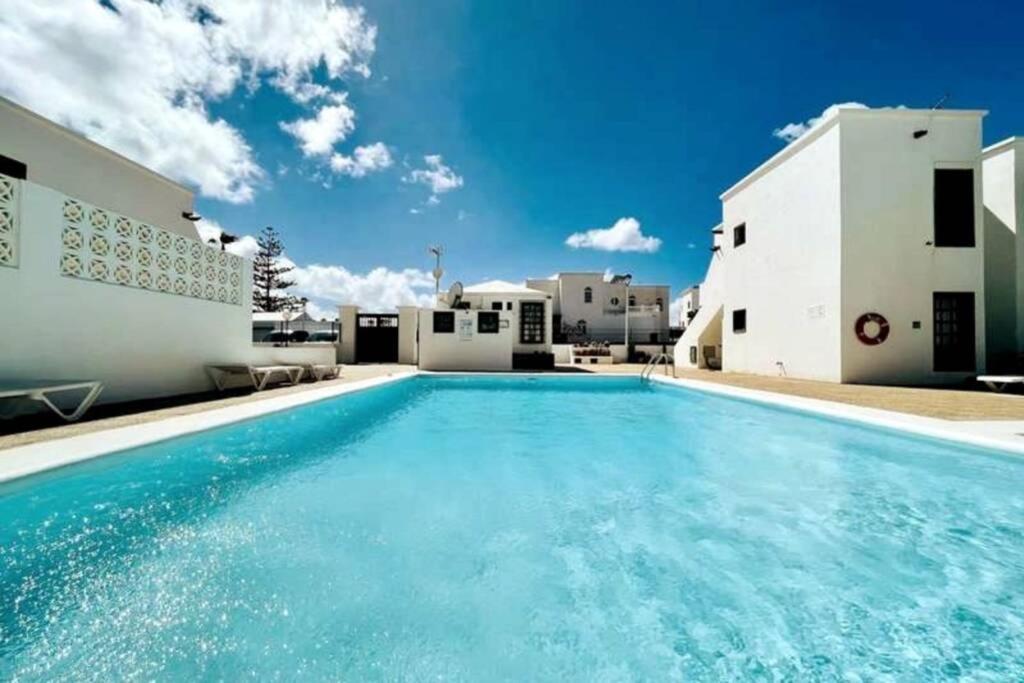 Las Mimosas Flat Тиас Экстерьер фото