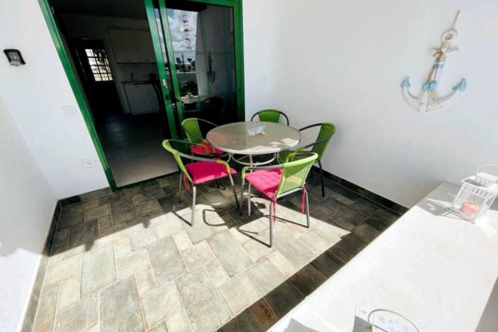 Las Mimosas Flat Тиас Экстерьер фото